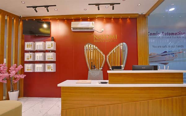 Modern unisex salon in Thiruvalla